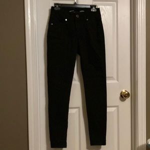 Seven brand size 6 skinny jeans